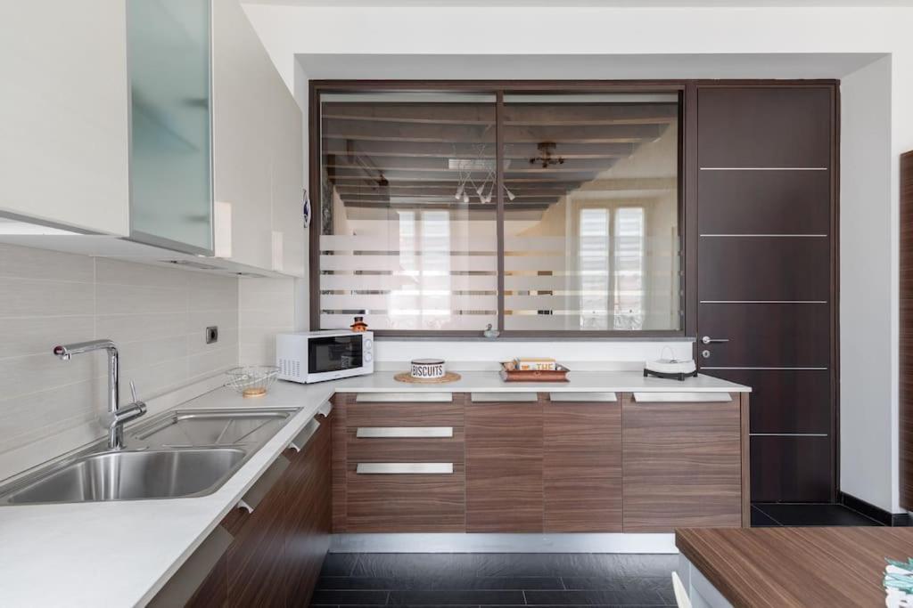 Magnifico Appartamento Centro Como - Rusconi 33 ภายนอก รูปภาพ
